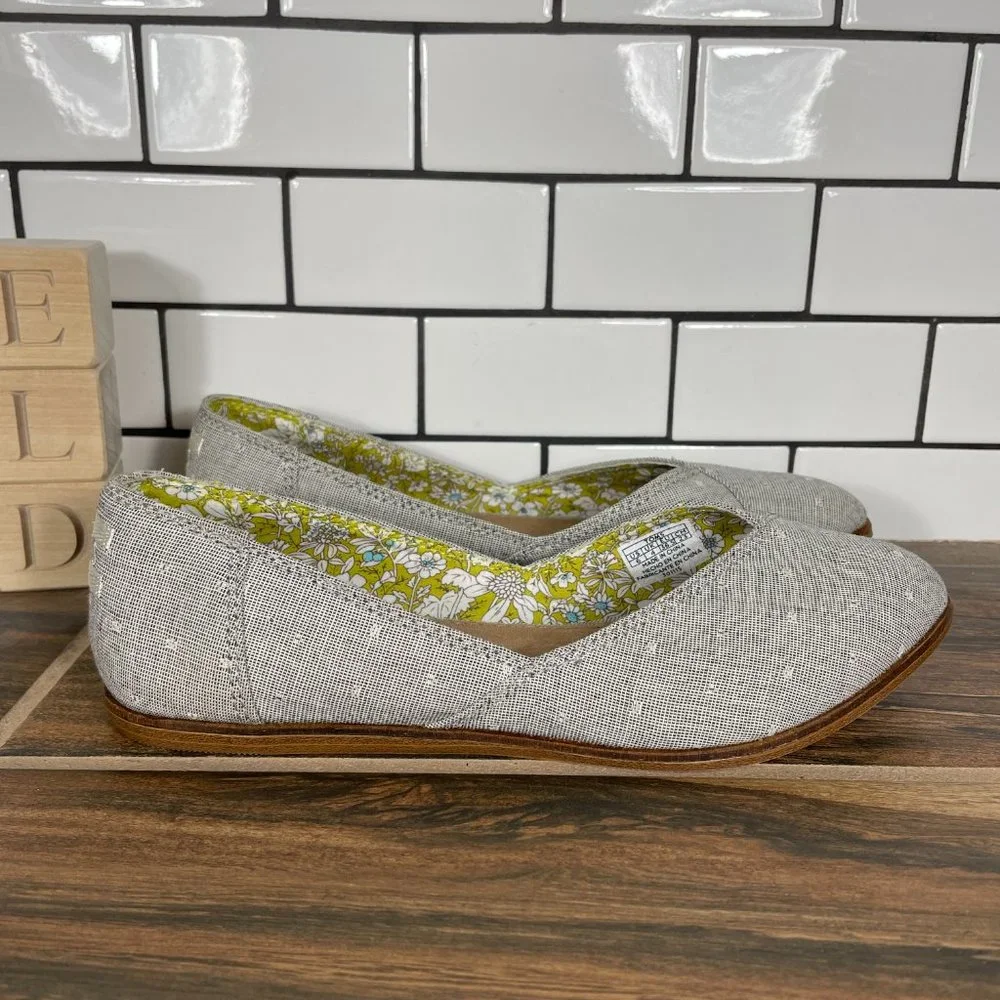 Toms Jutti Womens Size 6 Shoes Grey Chambray Dot Slip On Casual Comfort Flat - Picture 3 of 12